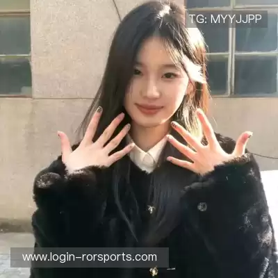 卫菡杉